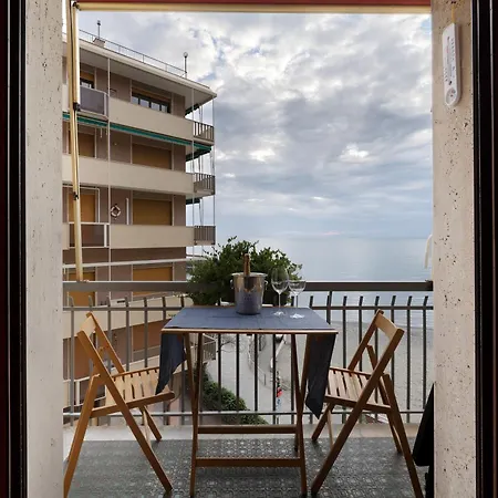 Fronte Mare * ريكّو